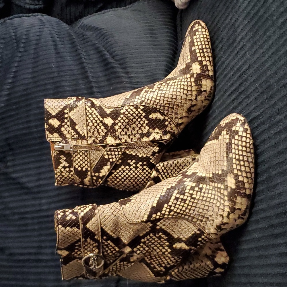 Coach snakeskin print leather boots! Size 7.5